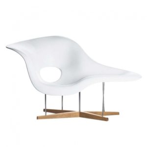 Eames La Chaise White Fiberglass - Reproduction
